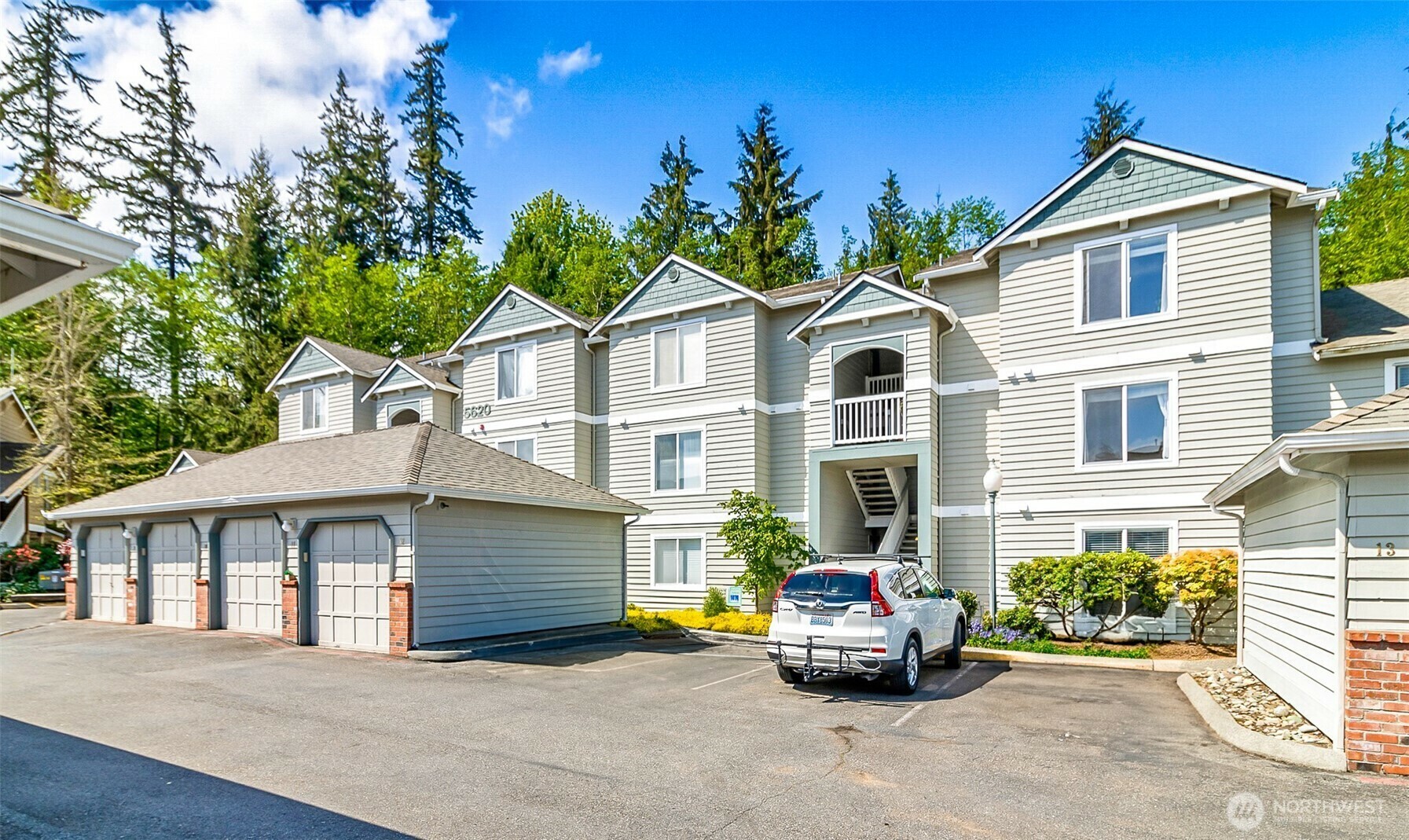 Property Photo: 5620 14th Drive W Q-205 WA 98203