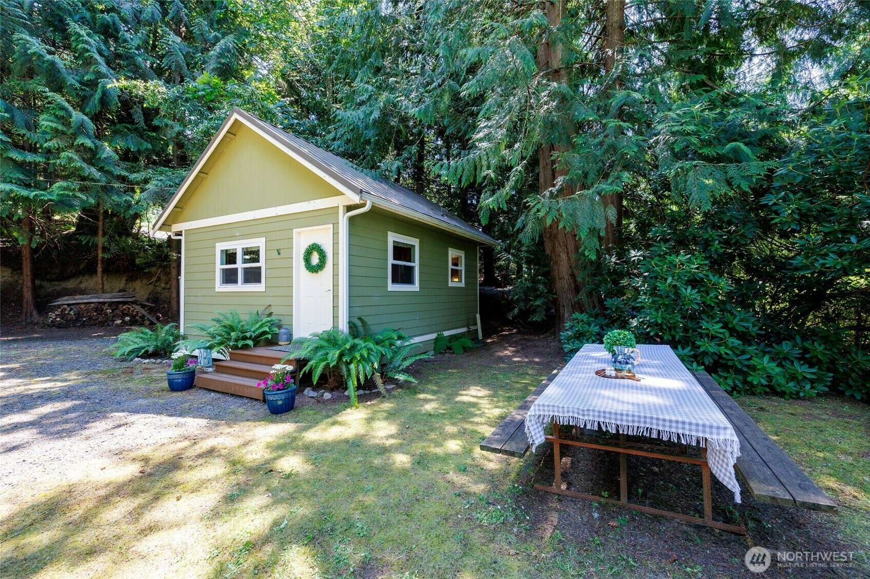 Property Photo: 1028 S Lake Roesiger Road WA 98290