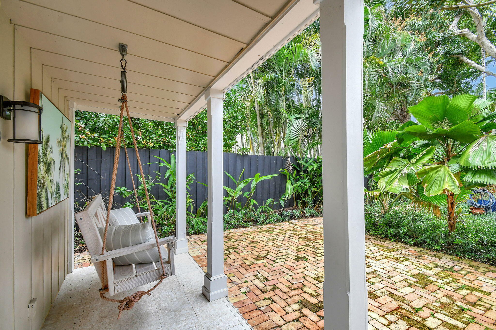 Property Photo: 237 Dyer Road Terrace FL 33405