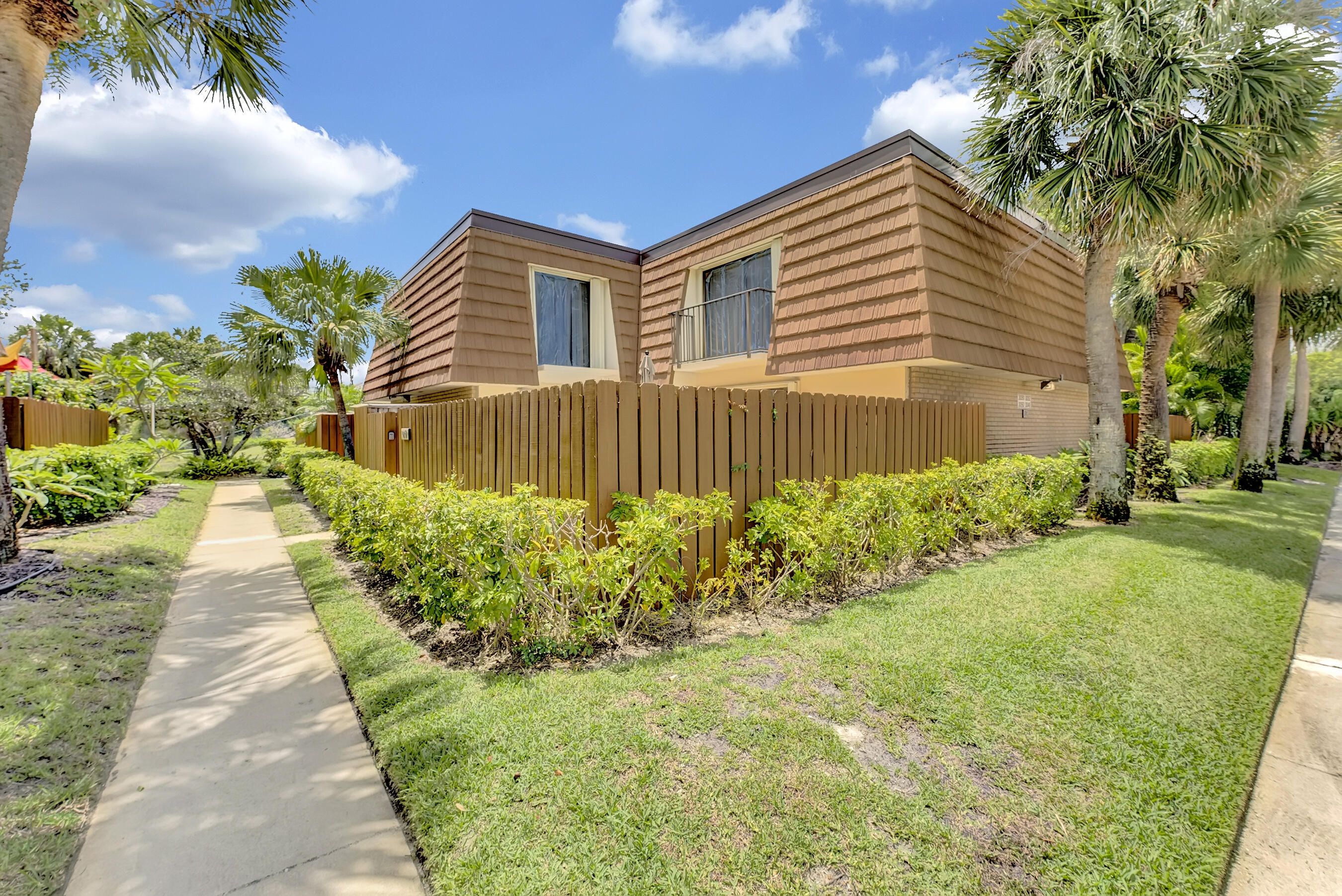 Property Photo: 3050 30th Court FL 33477