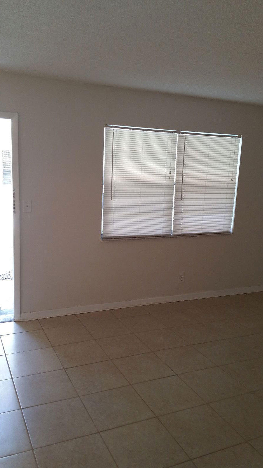 Property Photo: 2851 Fillmore Street 515 FL 33020