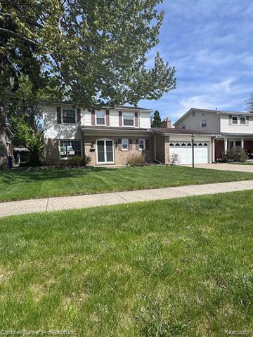 31440 Saratoga Avenue  Warren MI 48093 photo