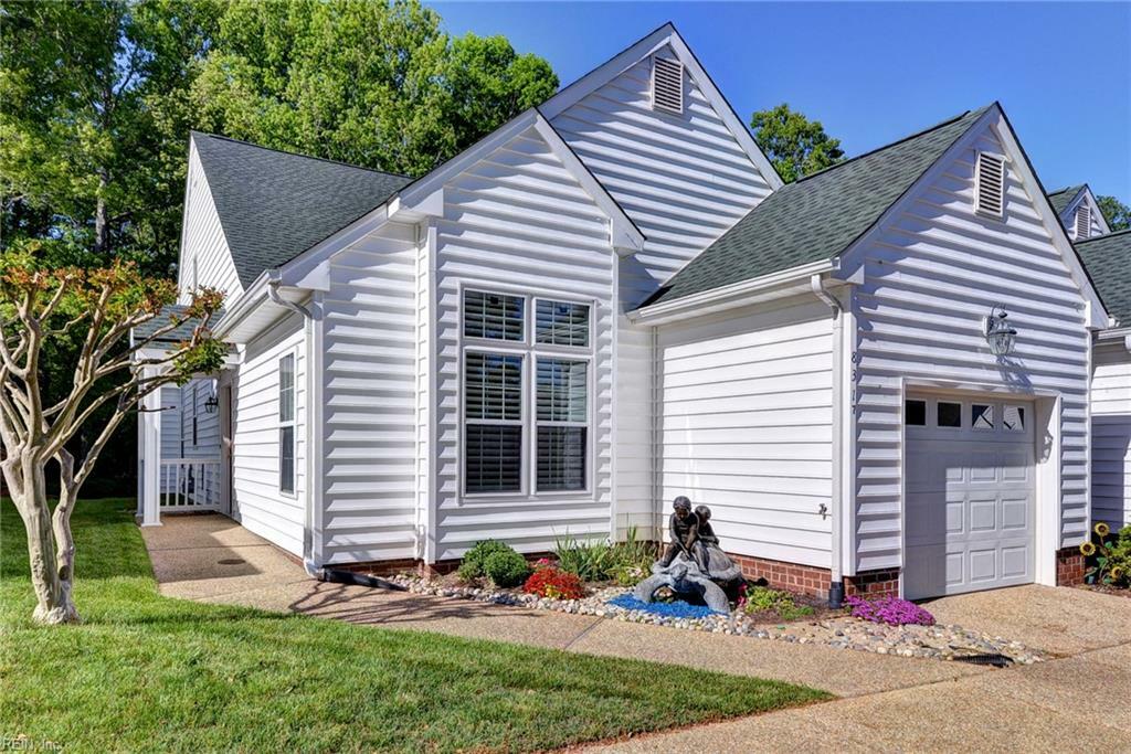 Property Photo: 8317 Barons Ct VA 23188