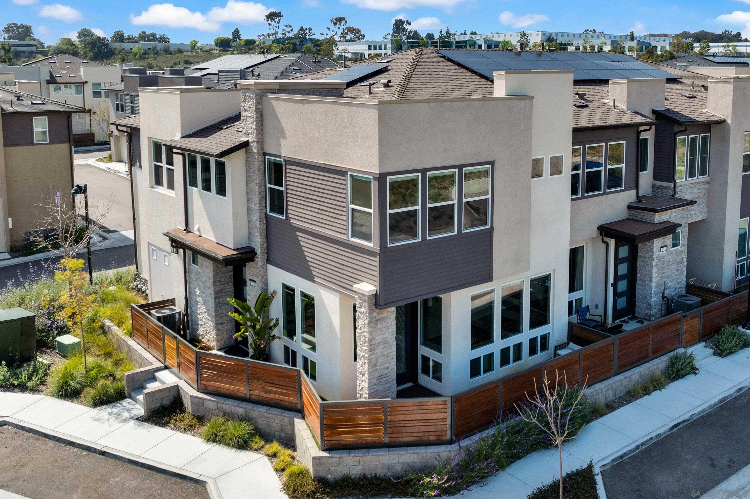 Property Photo: 9001 Baddha Ct CA 92126