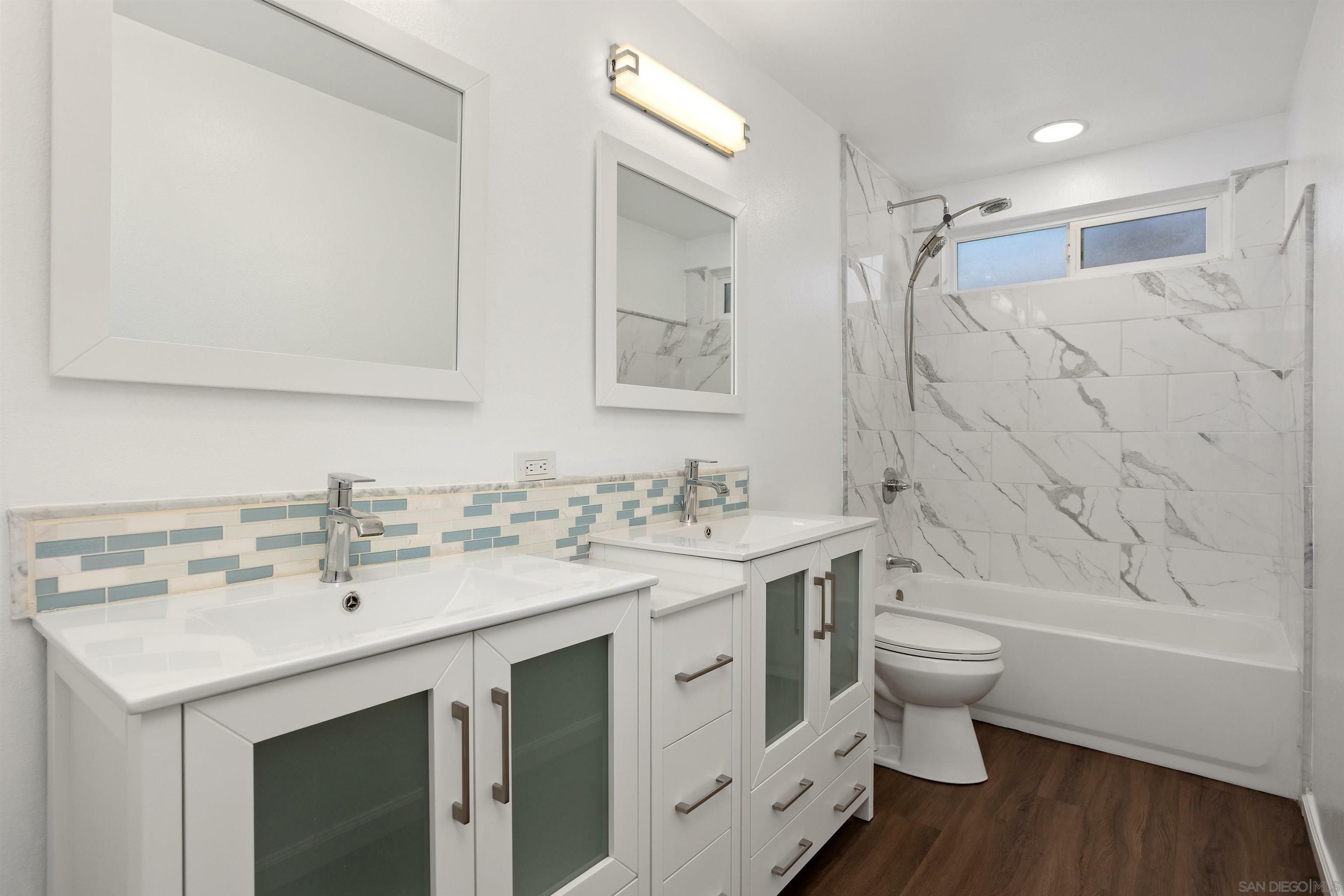 Property Photo: 4662 Calle Del Palo CA 92057