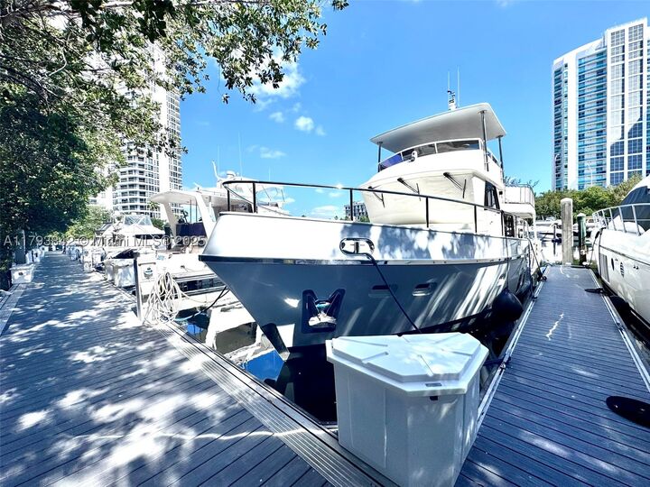 Property Photo:  3575 Mystic Pointe Dr. Slip 99  FL 33180 