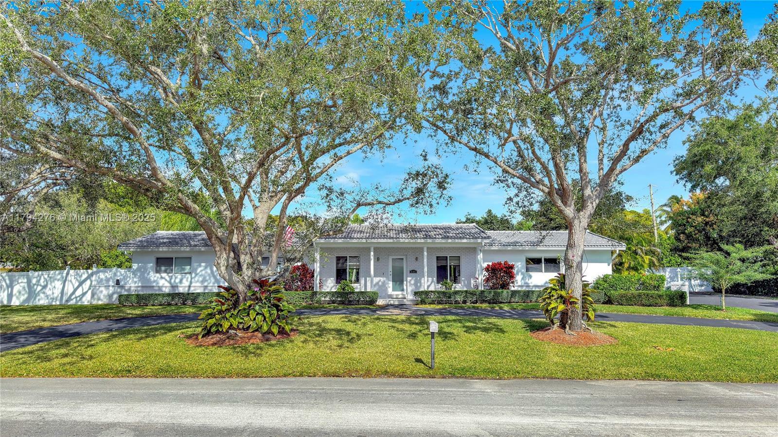 Property Photo: 8195 SW 151st St FL 33158