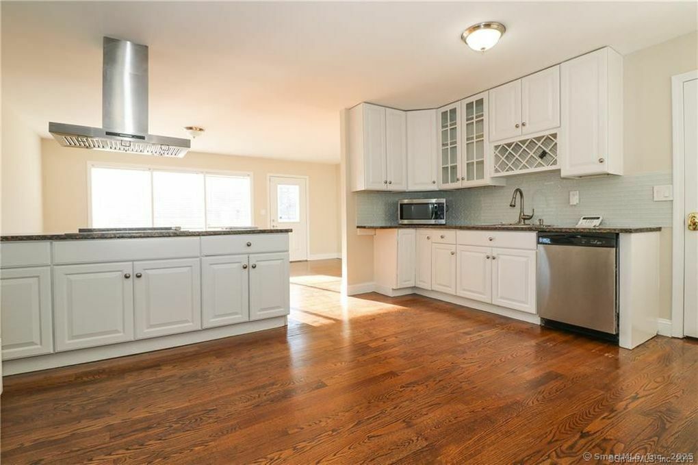 Property Photo: 198 Macon Drive CT 06606