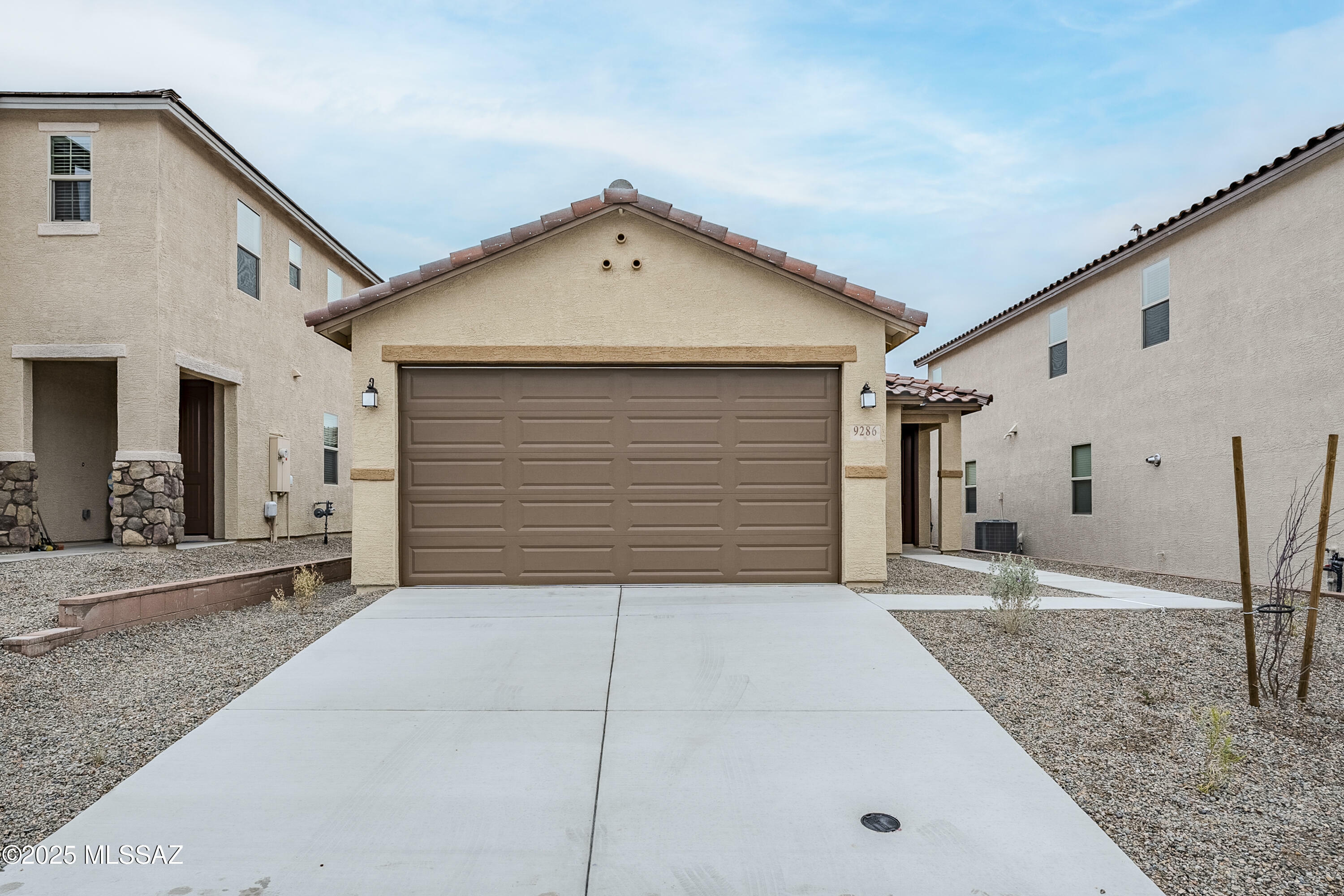 9286 N Peridot Vista Avenue  Tucson AZ 85742 photo