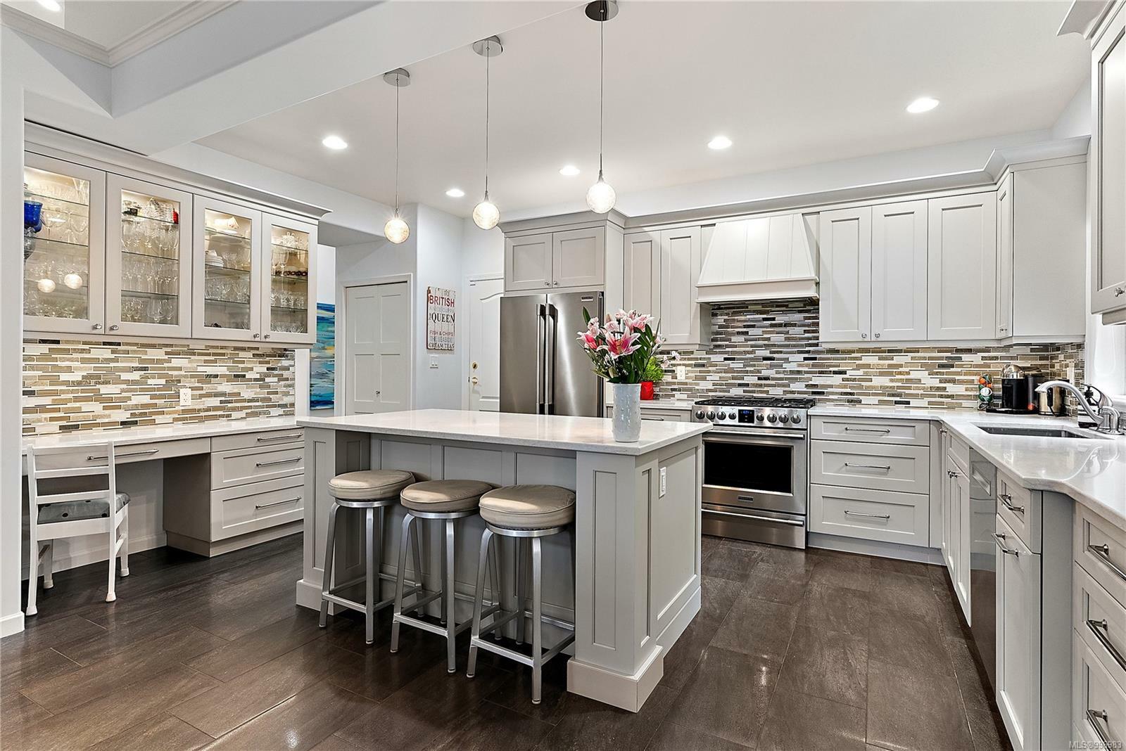 Property Photo: 2543 Beaufort Rd BC V8L 2K2