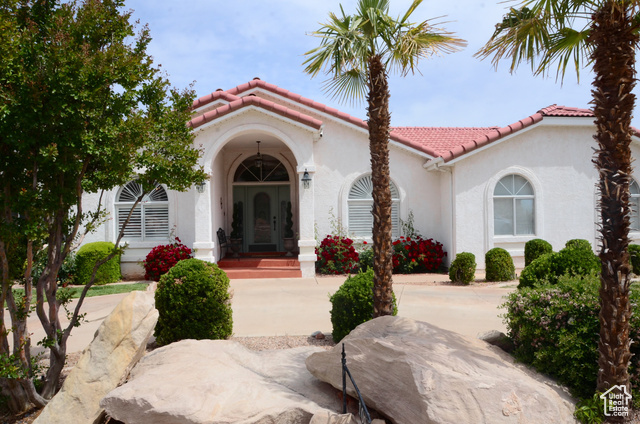 Property Photo: 1087 E Fort Pierce Dr UT 84790