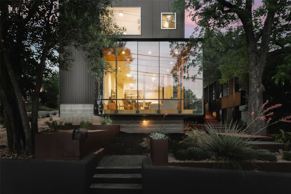 2700 E 12th Street  Austin TX 78702 photo