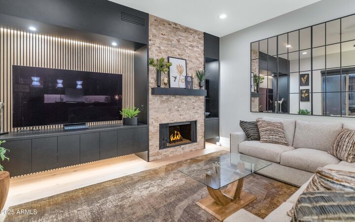 Property Photo: 7438 E San Jacinto Drive AZ 85258