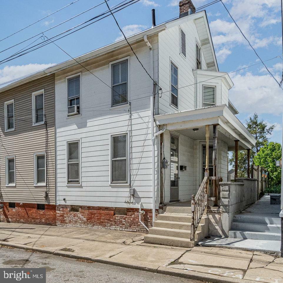 316 N Franklin Street  Hanover PA 17331 photo