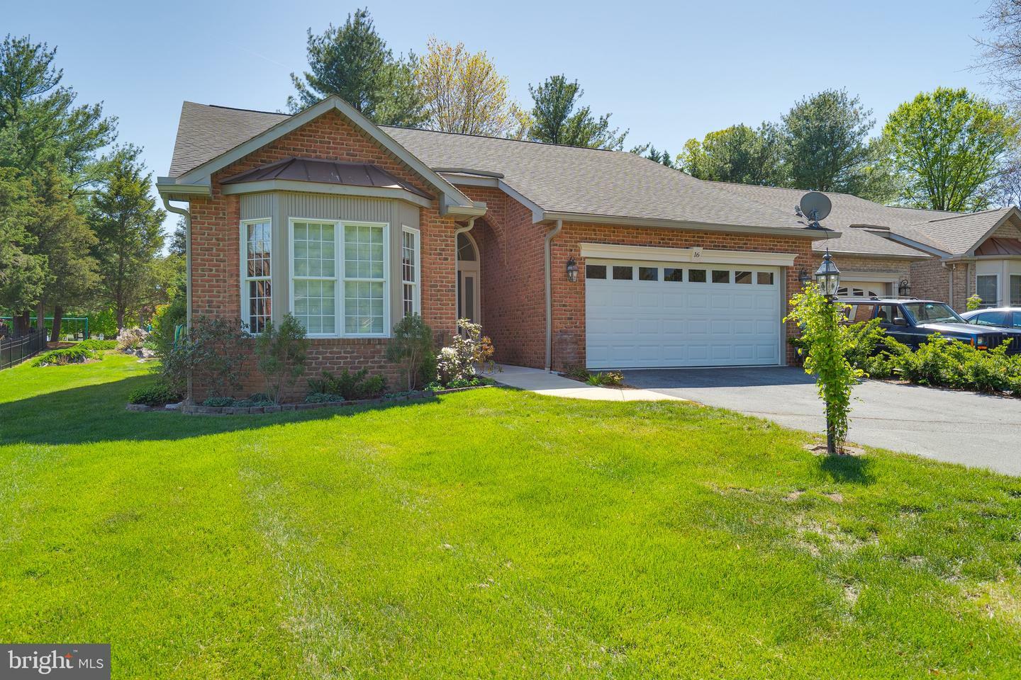 Property Photo: 16 Ambler Lane WV 25419