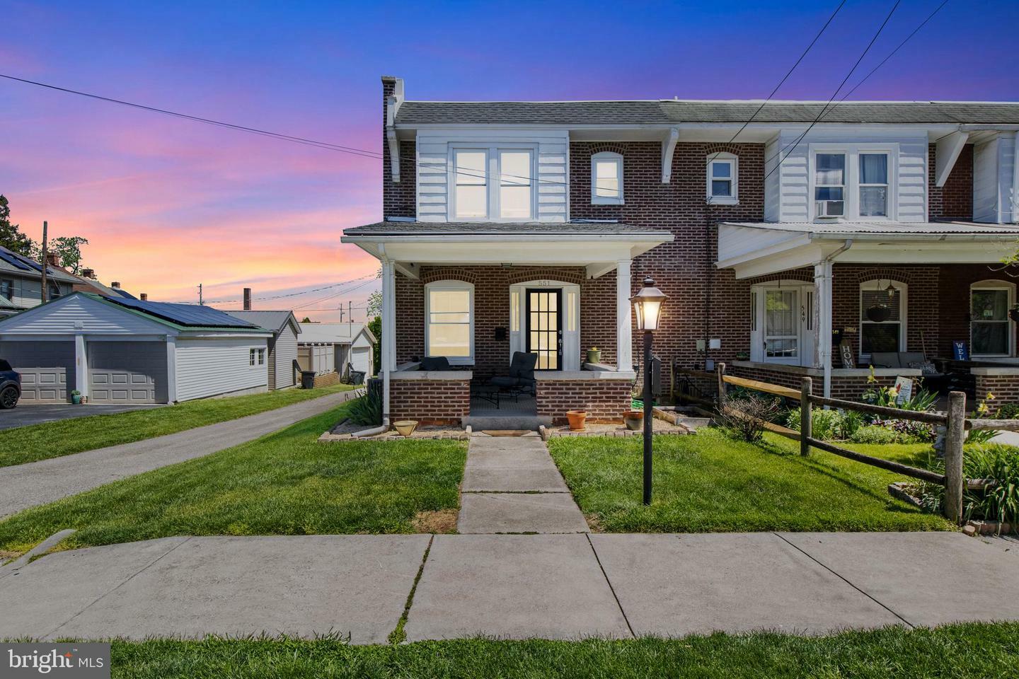 551 E Walnut Street  Hanover PA 17331 photo