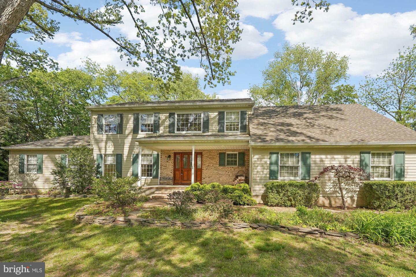 Property Photo: 924 Hughes Drive NJ 08690
