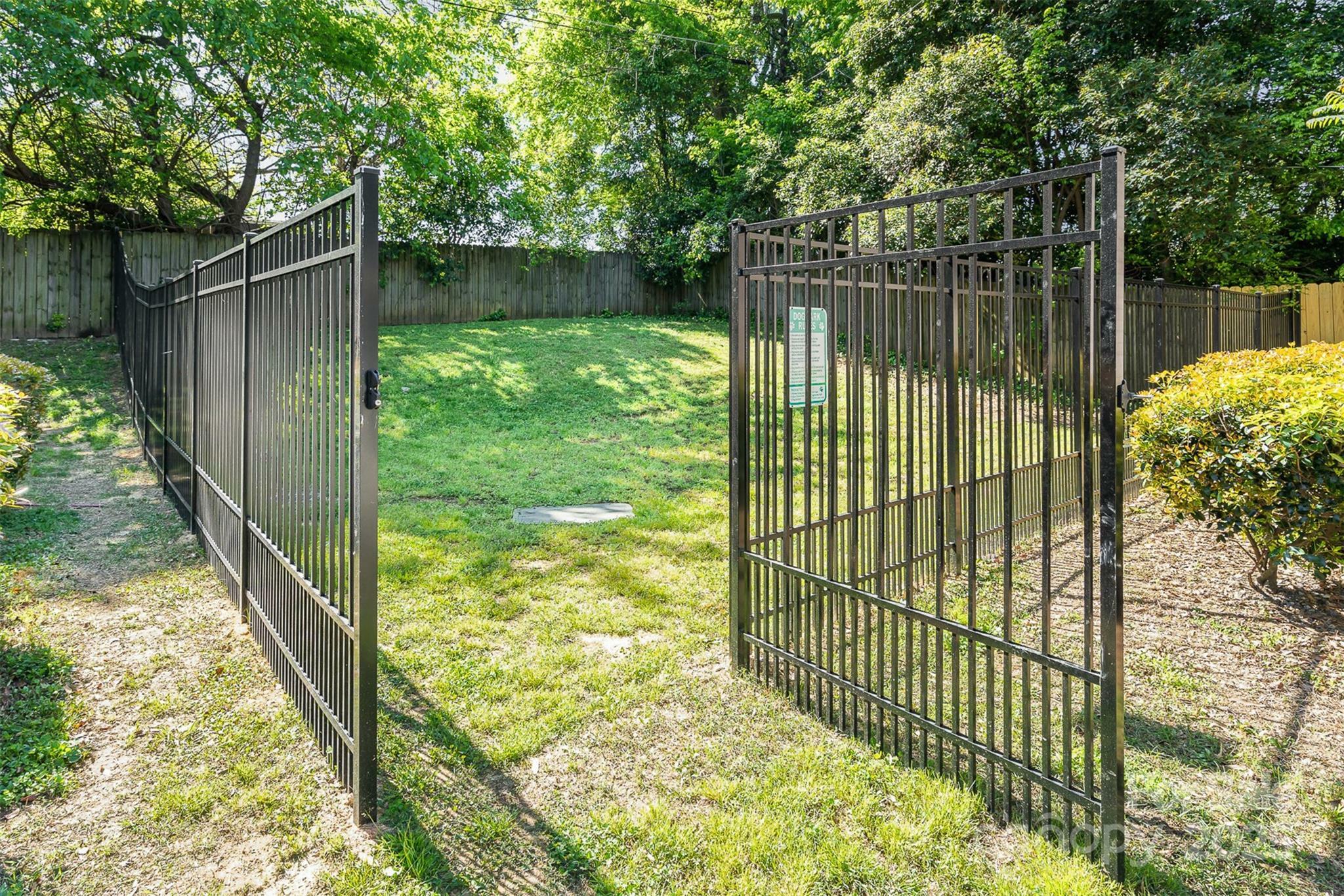 Property Photo: 1512 Seigle Avenue 2 NC 28205