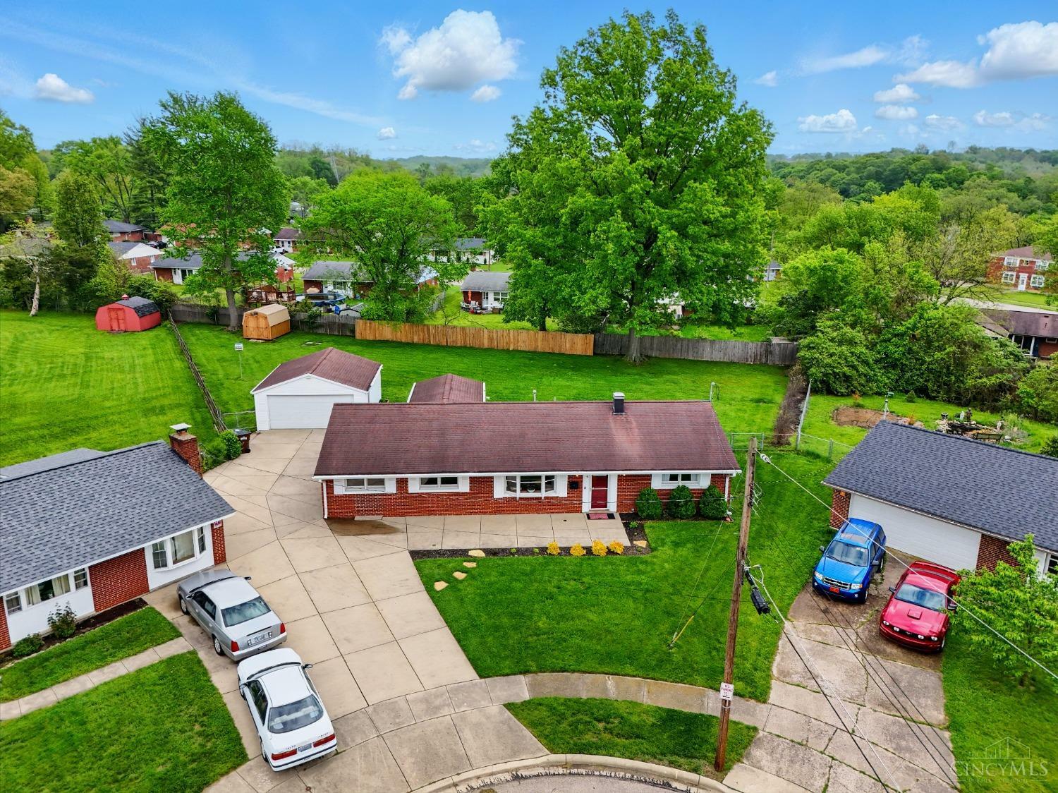 Property Photo: 604 Sioux Court OH 45150
