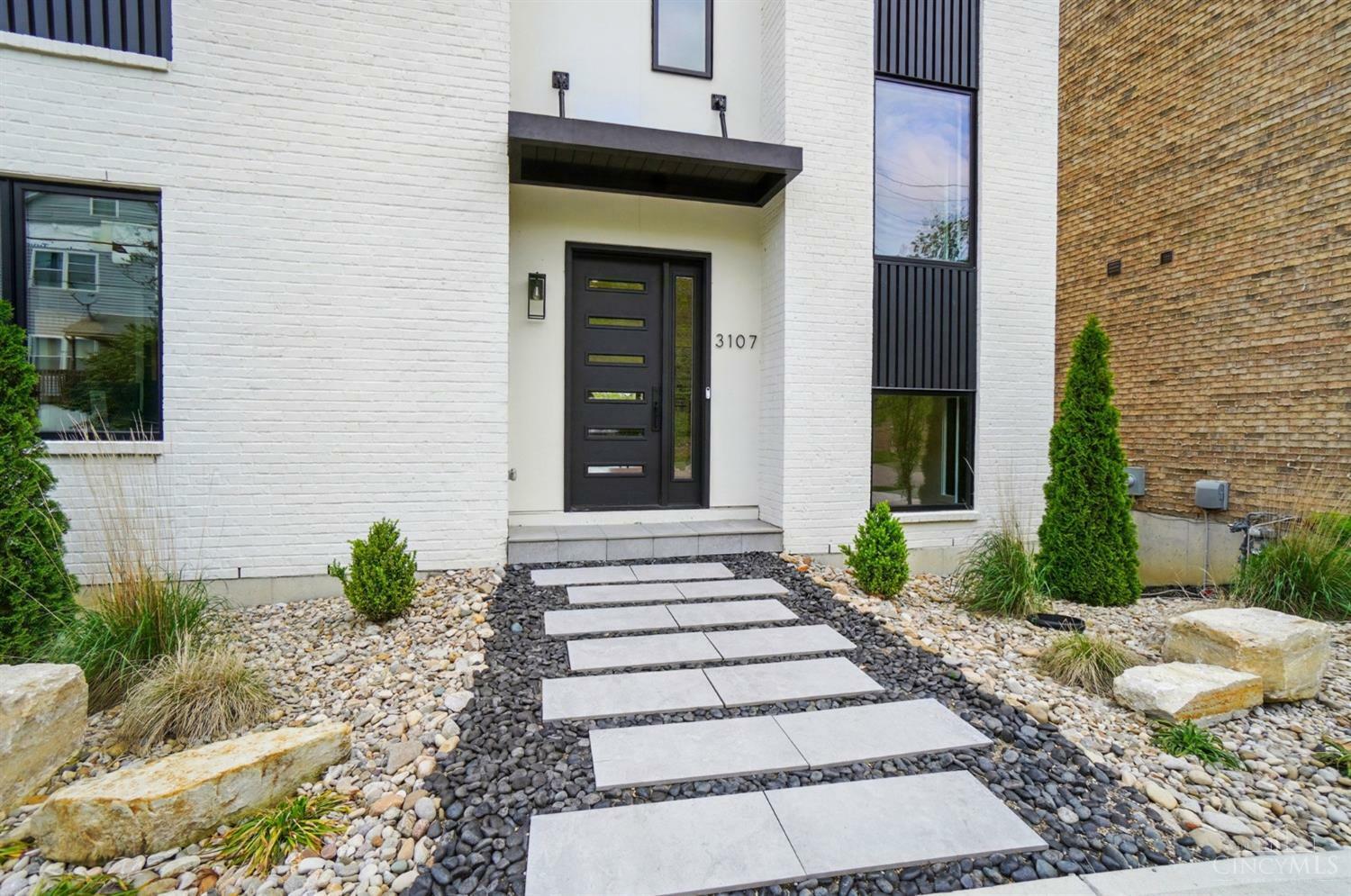 Property Photo: 3107 Walworth Avenue OH 45226