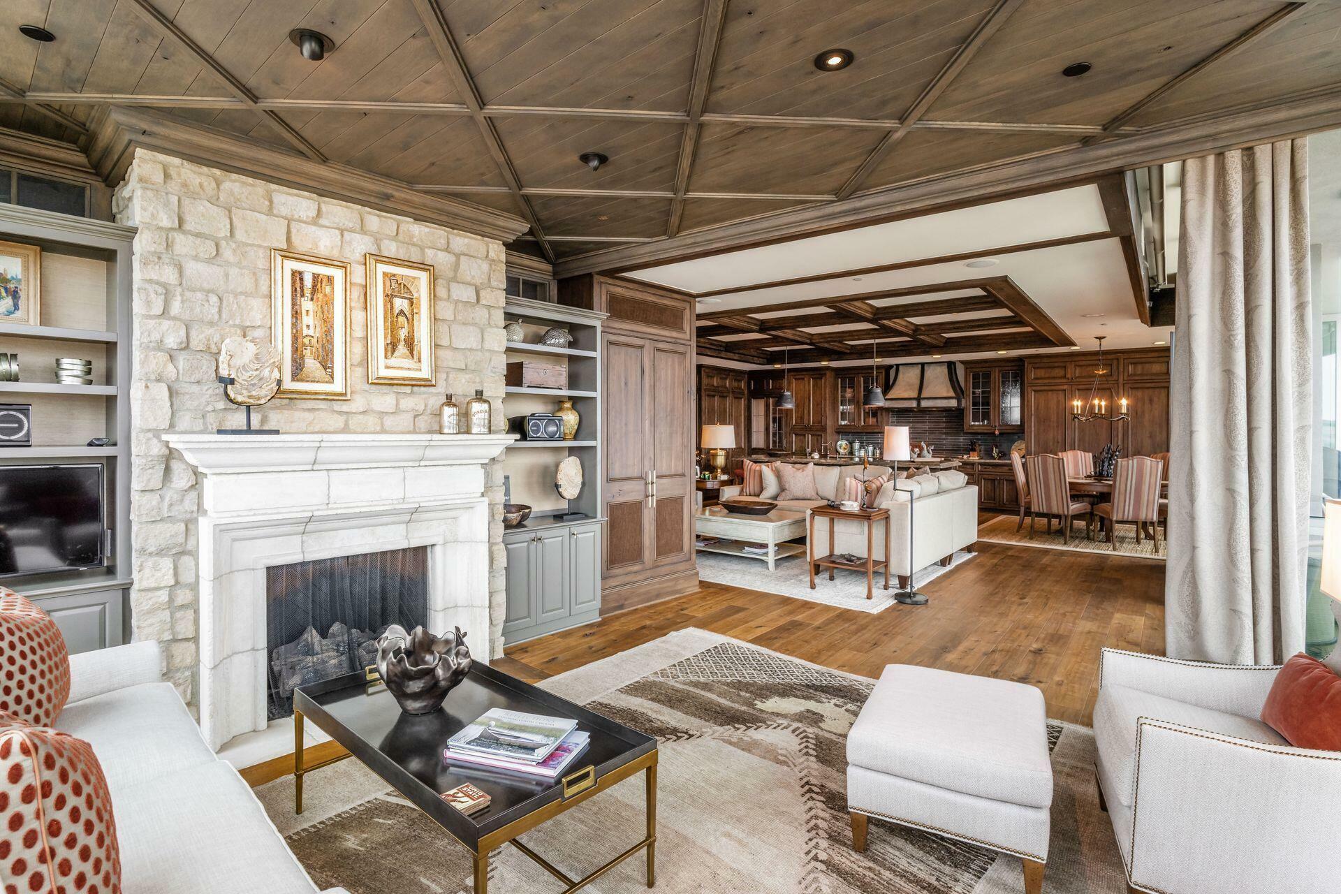 Property Photo: 1 Miranova Place OH 43215