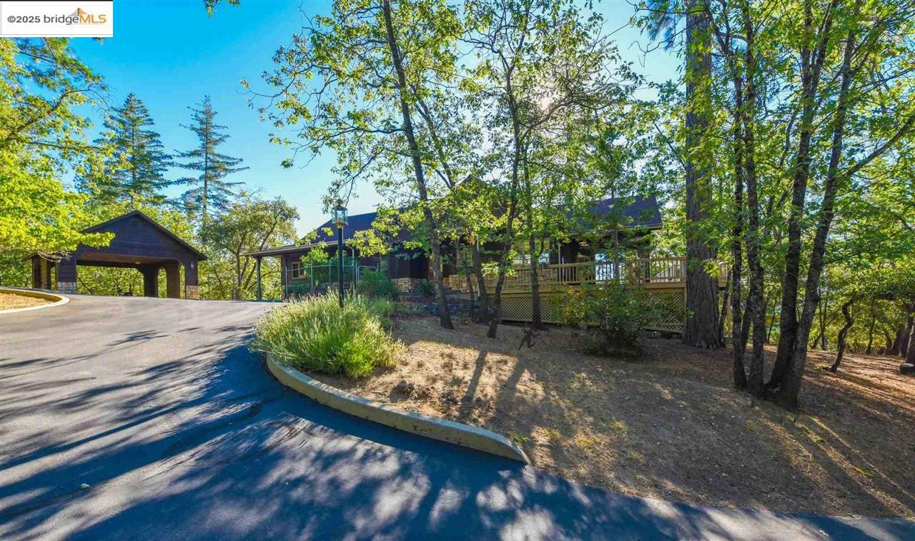 Property Photo: 23601 Rusty Spur Road CA 95370