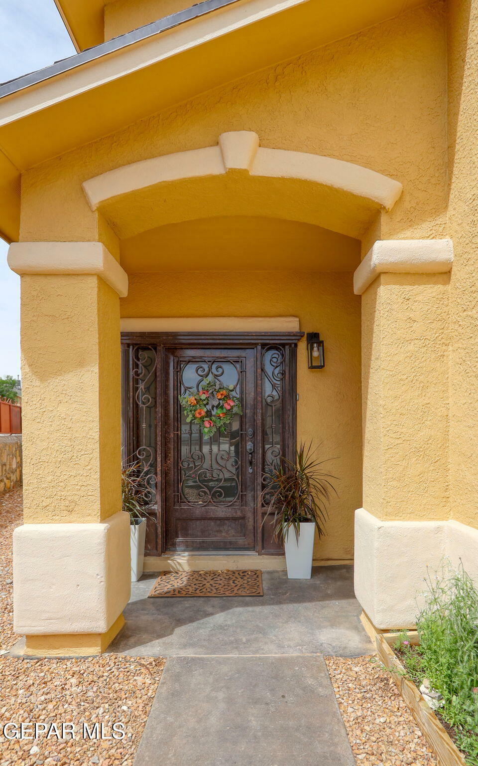 Property Photo: 2709 Granite Rock Place TX 79938