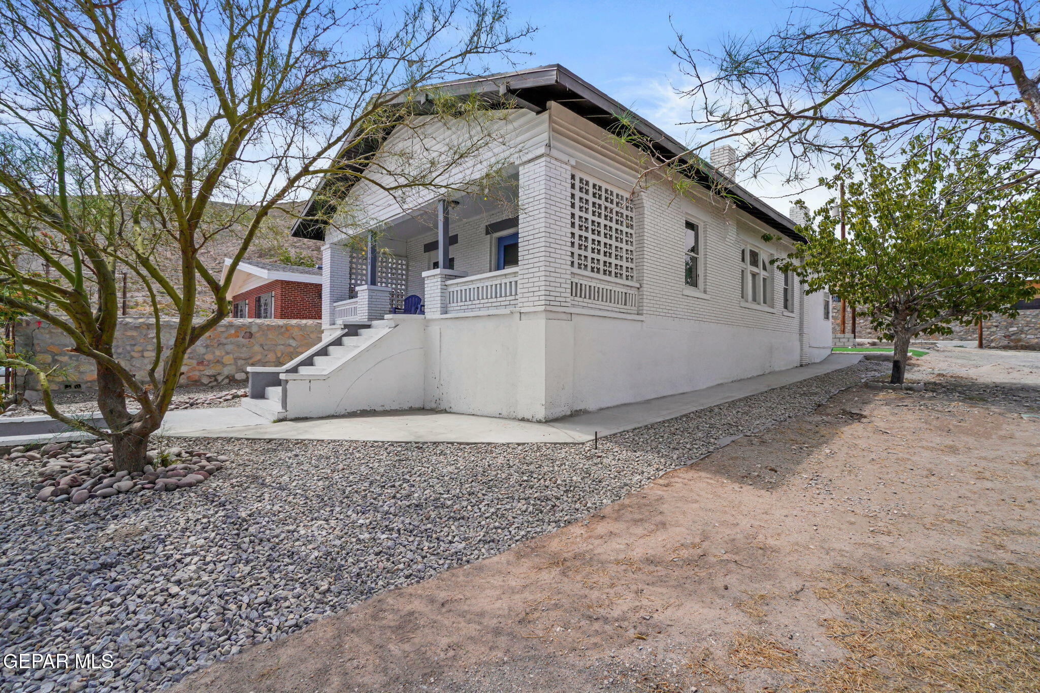 Property Photo: 2109 Tremont Avenue TX 79930