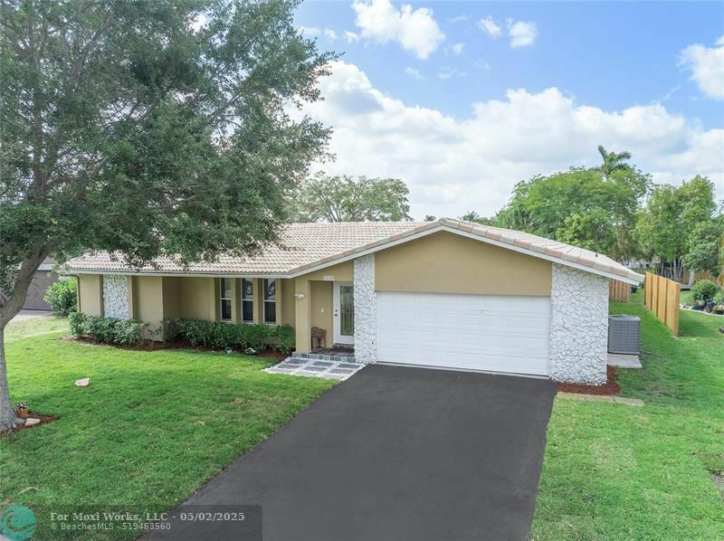 Property Photo: 12098 NW 27th Dr FL 33065