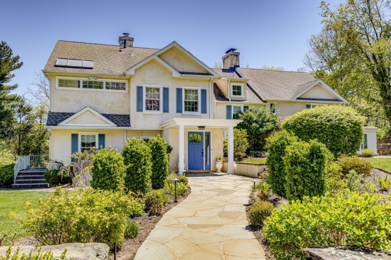 Property Photo: 1251 Rahway Rd NJ 07076