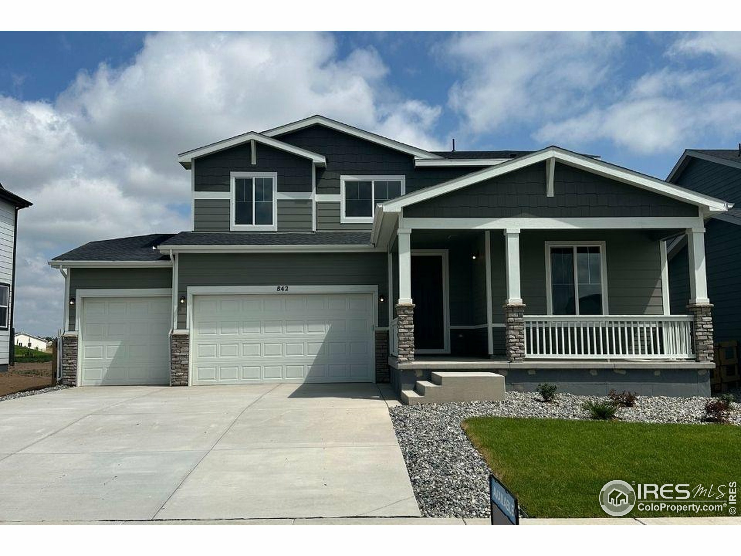 Property Photo: 842 Mesic Ln CO 80550