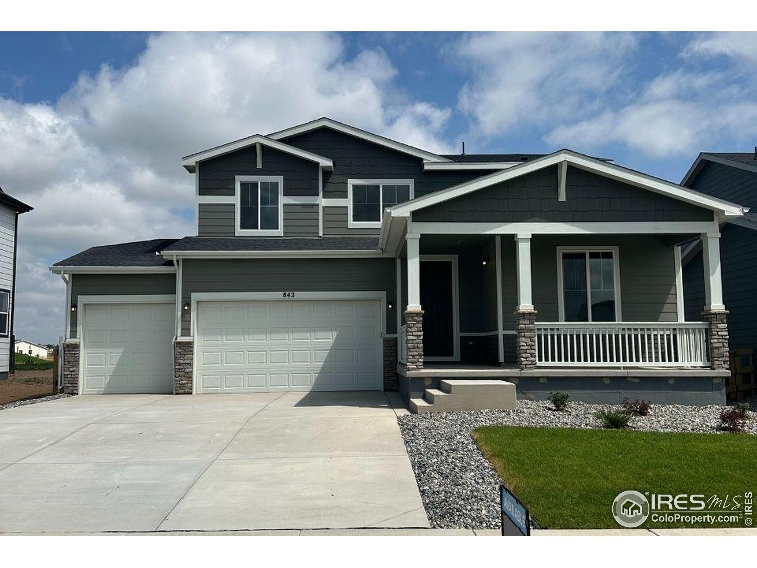 Property Photo: 842 Mesic Ln CO 80550