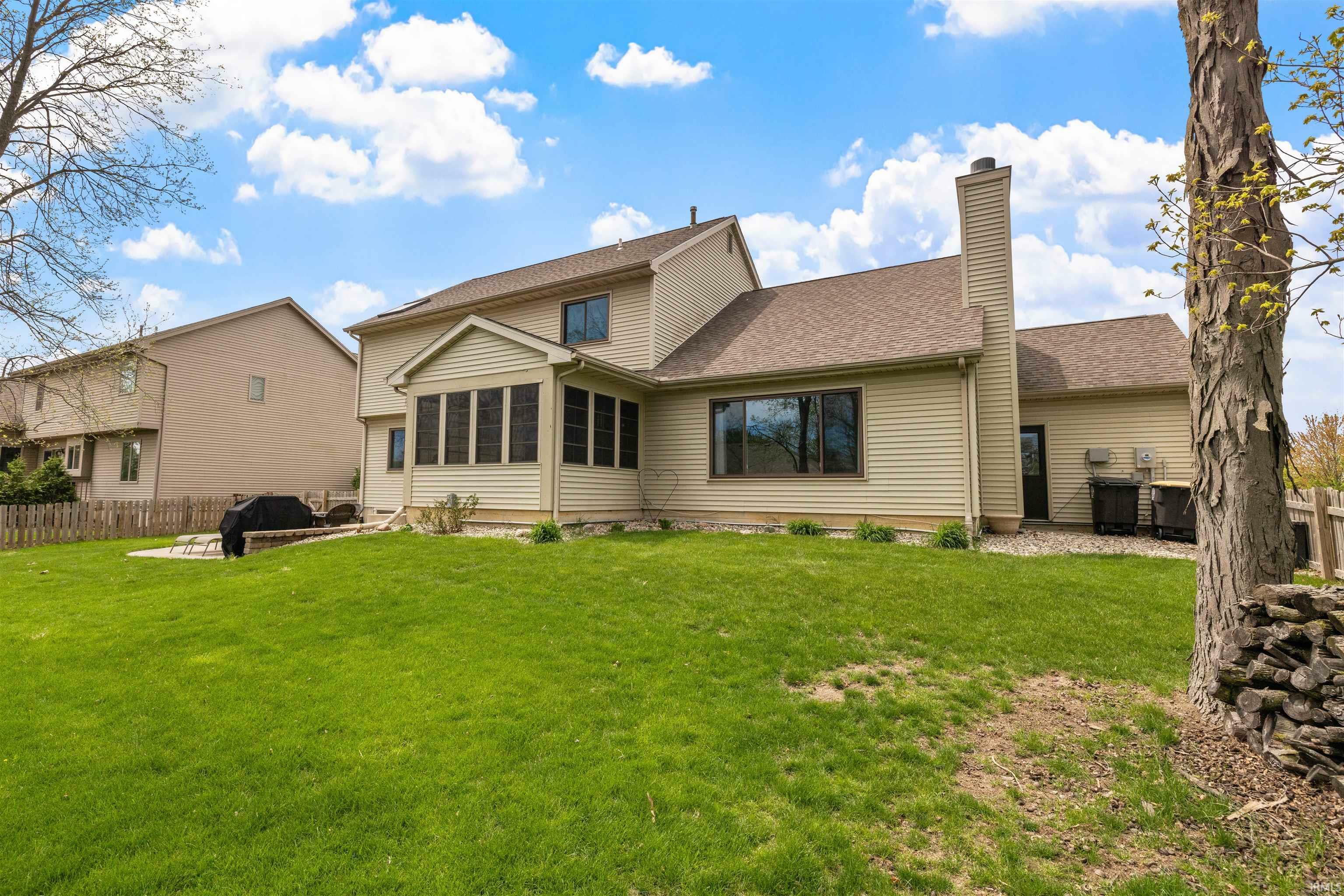 Property Photo: 1705 Red Oak Run IN 46804