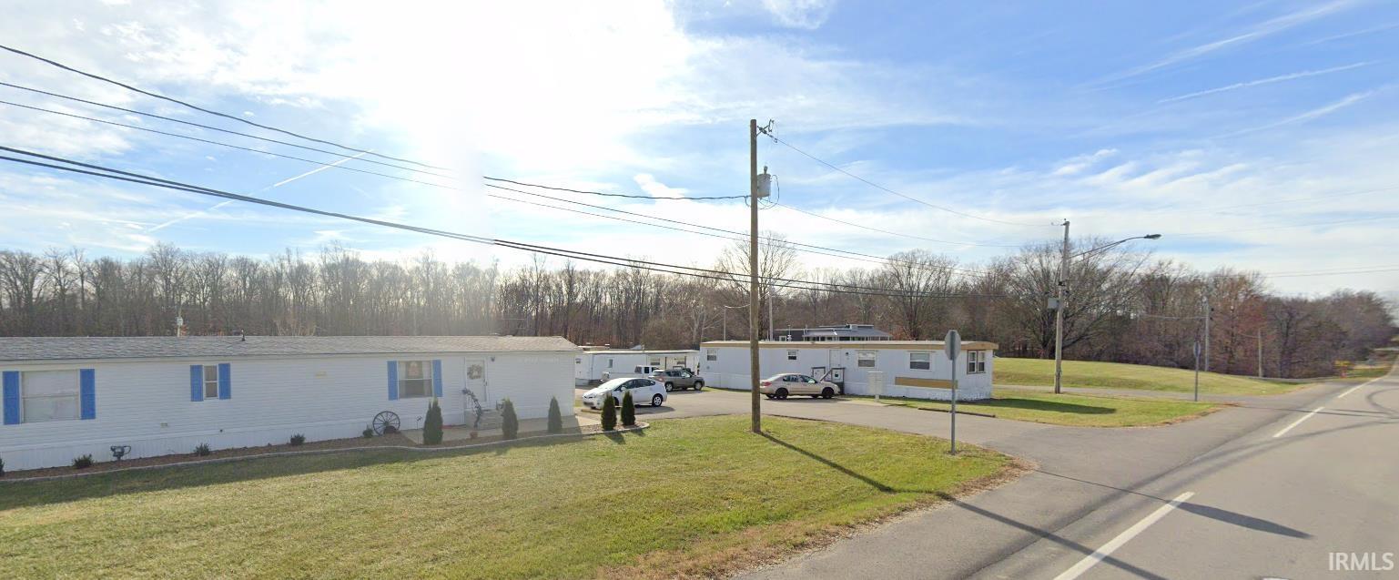 Property Photo: 1121 State Road 46 W Road IN 47006