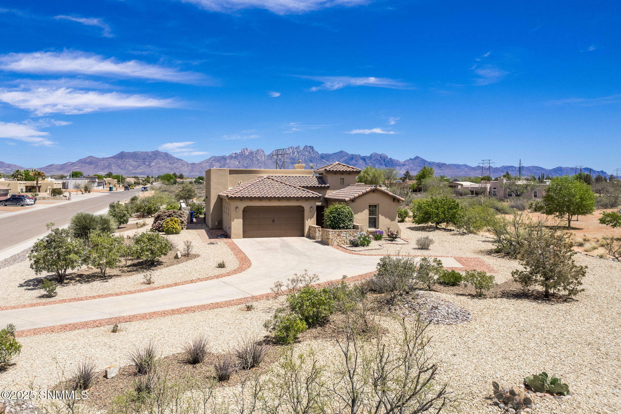 Property Photo: 4440 Calle De Nubes NM 88012