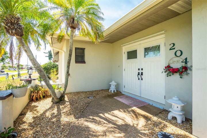 Property Photo:  204 Bunker Road  FL 33947 