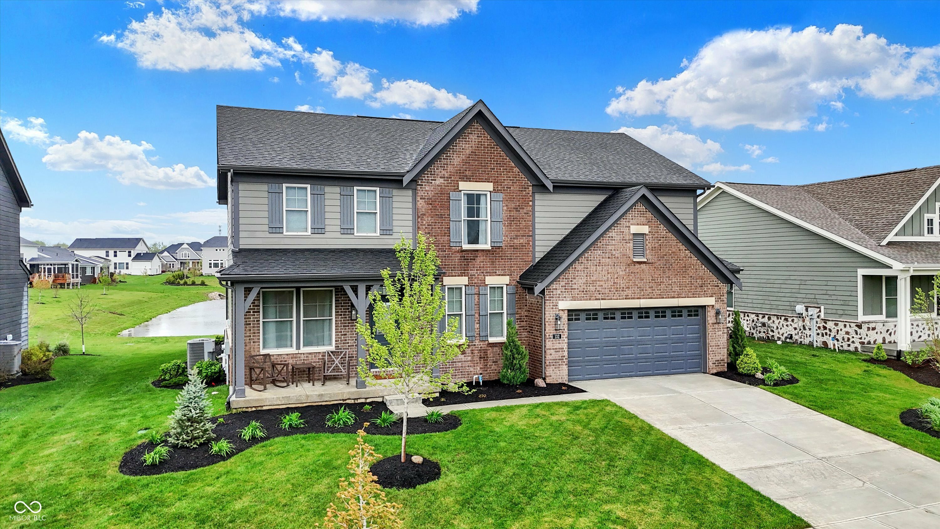 Property Photo: 132 Oakhurst Way IN 46074