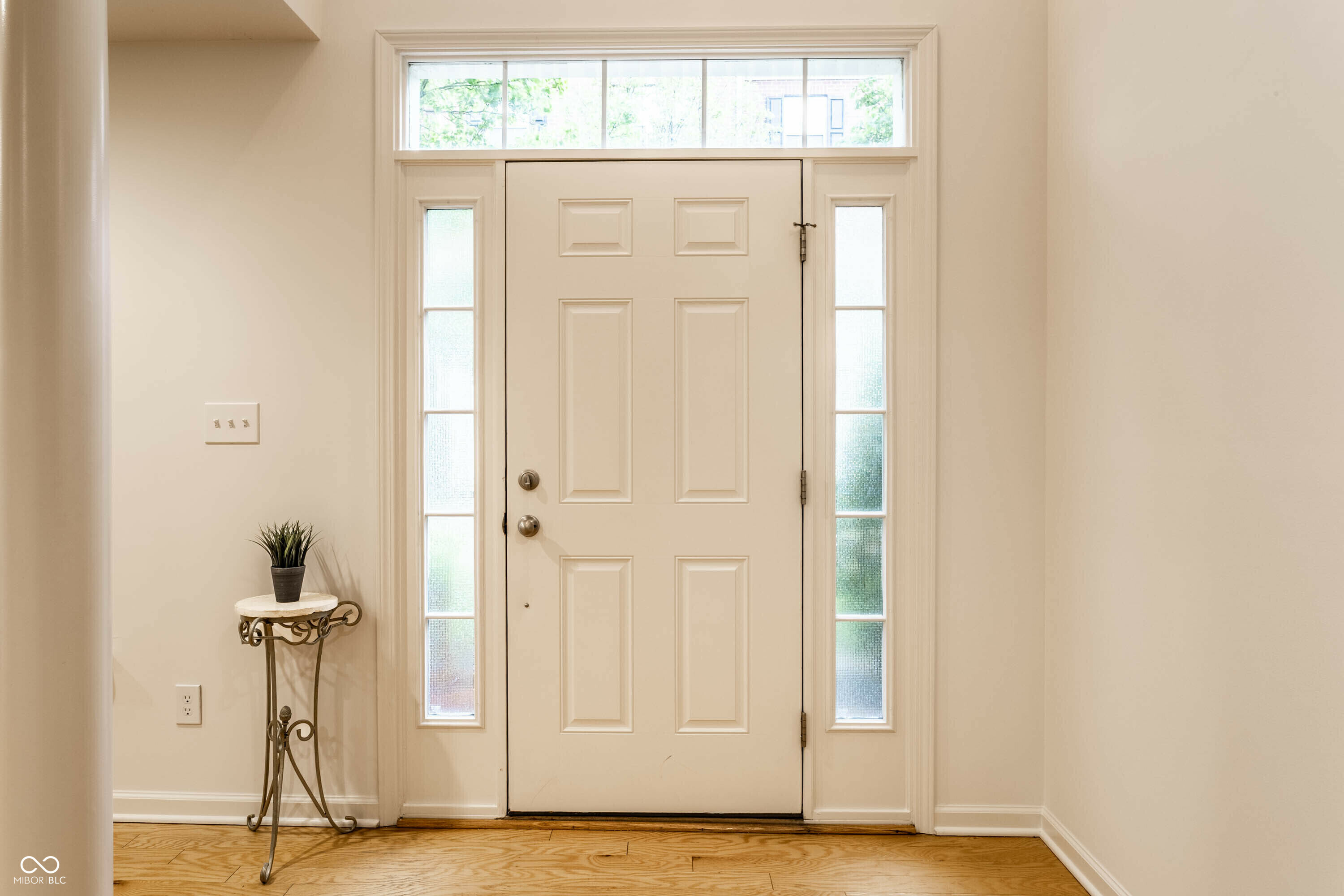 Property Photo: 11905 Kelso Drive 3 IN 46077