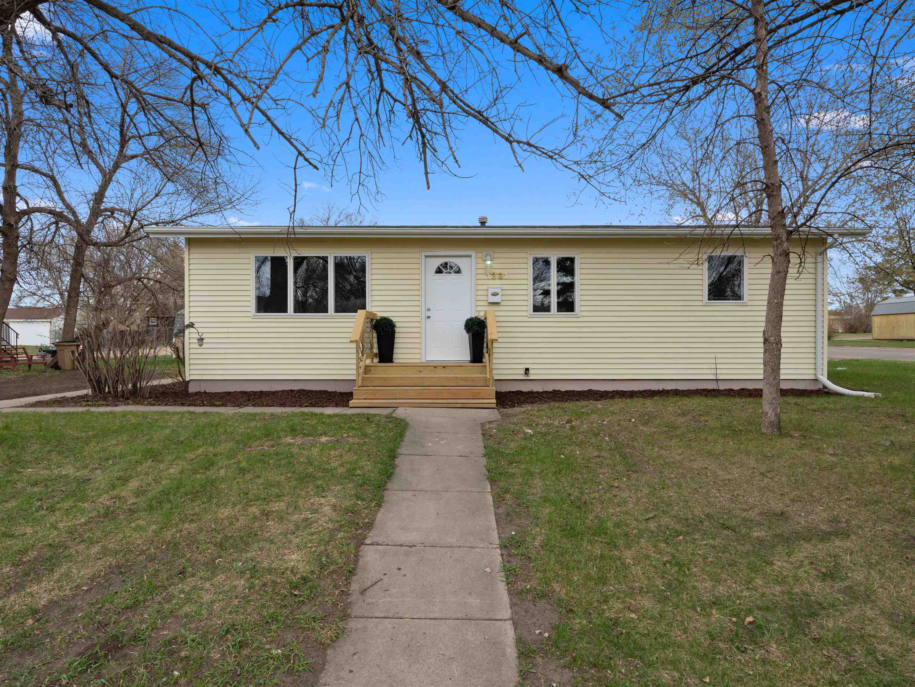 1331 4th St SW  Minot ND 58701 photo