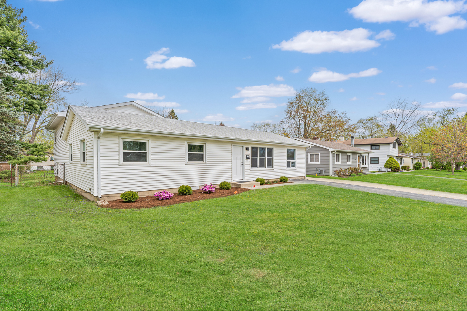 18624 W Pamela Place  Gurnee IL 60031 photo