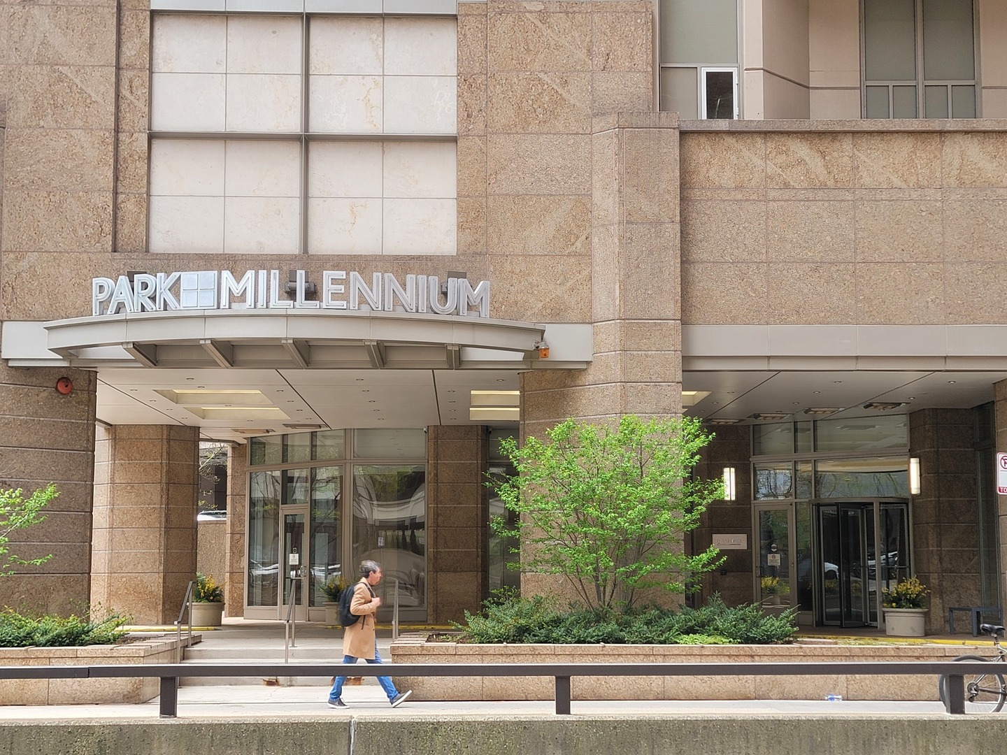 Property Photo: 222 N Columbus Drive 711 IL 60601