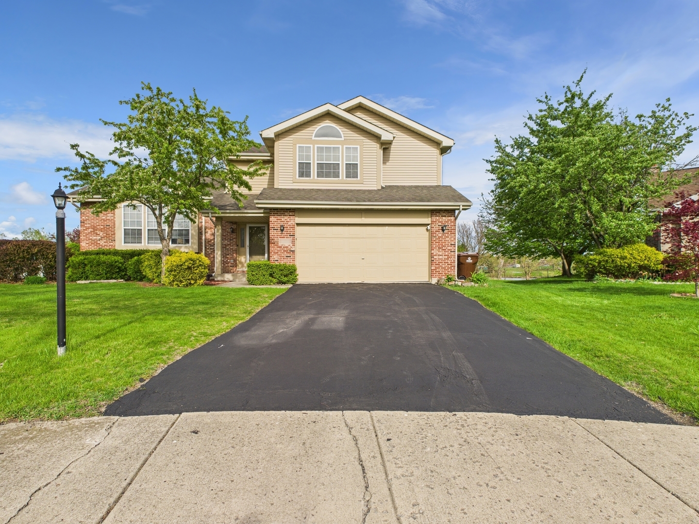 Property Photo: 20359 Countryside Lane IL 60423