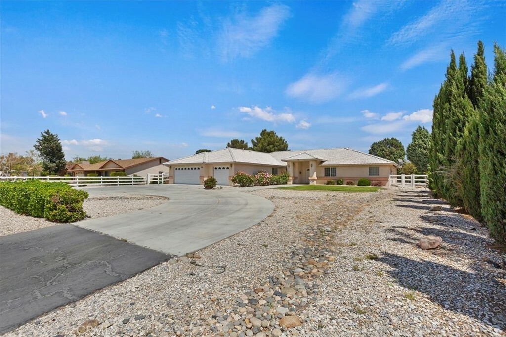Property Photo: 12395 Yorkshire Drive CA 92308