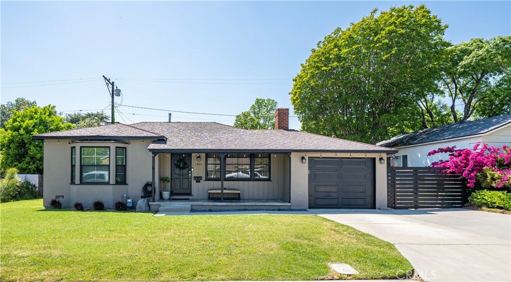 Property Photo: 1901 S 8th Avenue CA 91006
