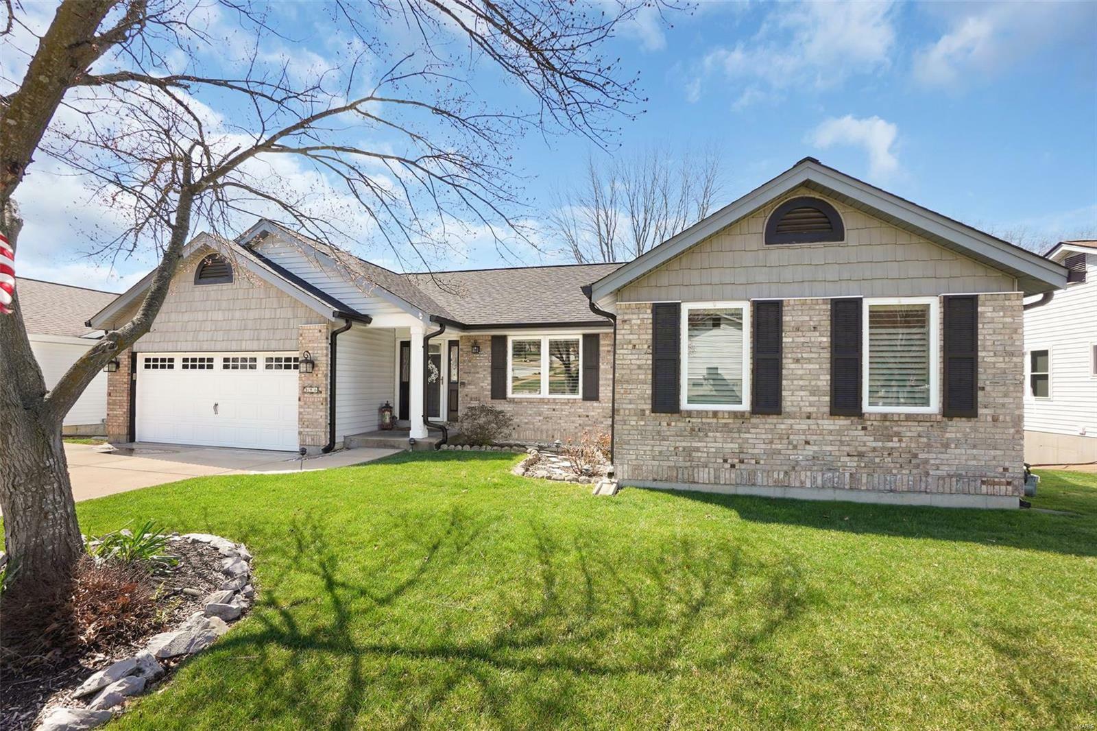 Property Photo: 948 San Sebastian Drive MO 63026