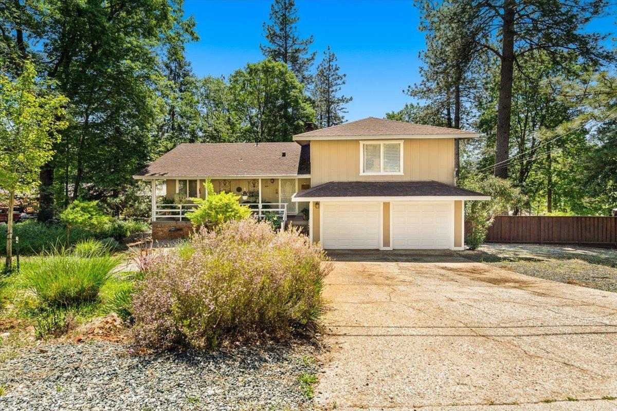Property Photo: 11931 Alta Sierra Drive CA 95949