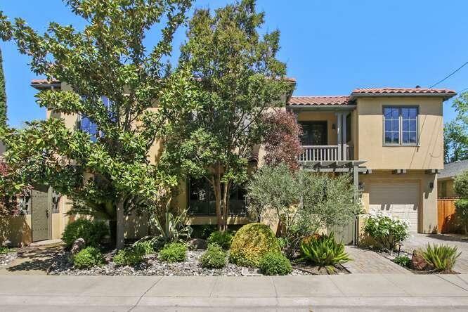 4811 M  Sacramento CA 95819 photo