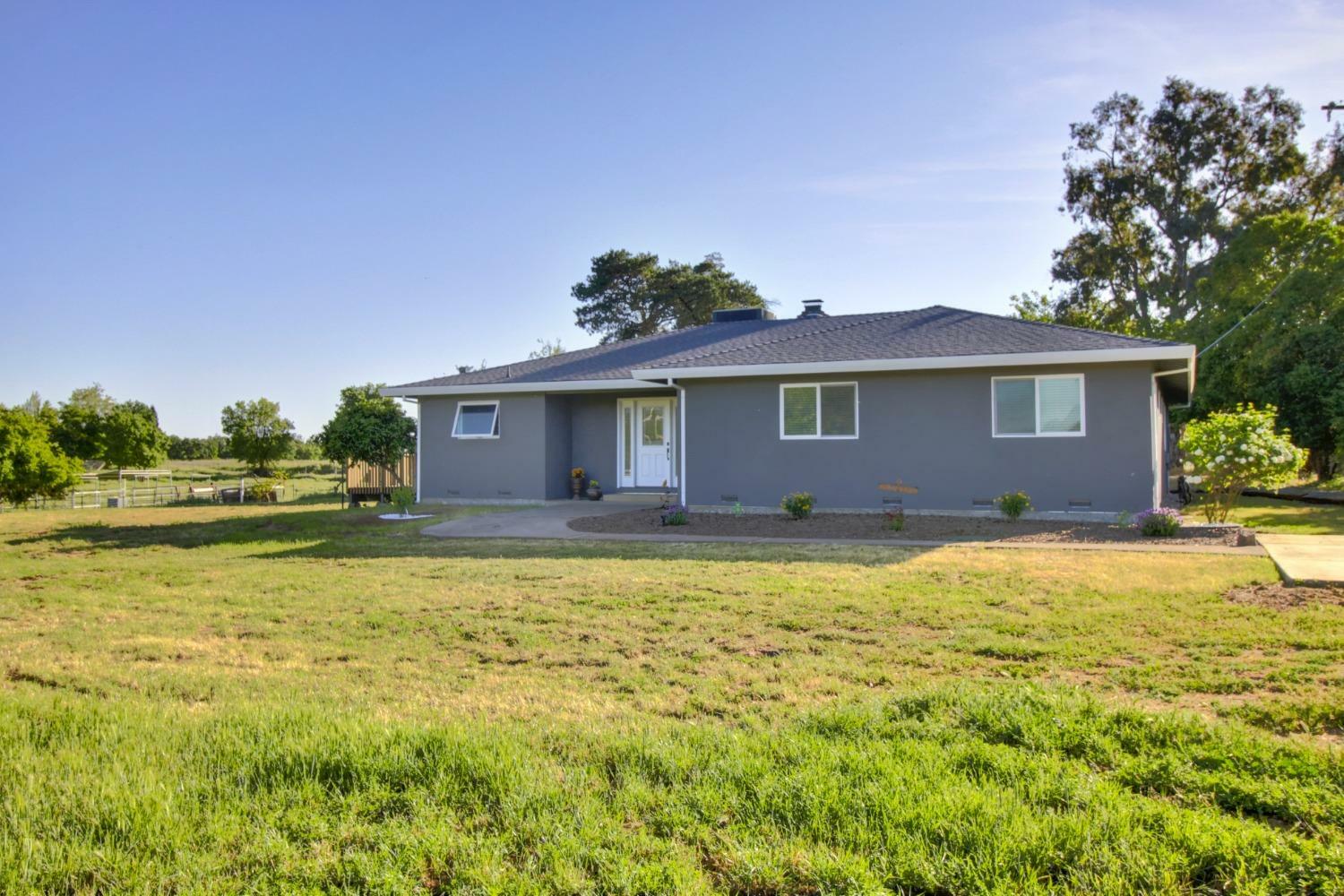 Property Photo: 12730 Leo Lane CA 95693
