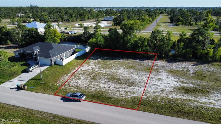 Property Photo: 3514 NW 47th Street FL 33993