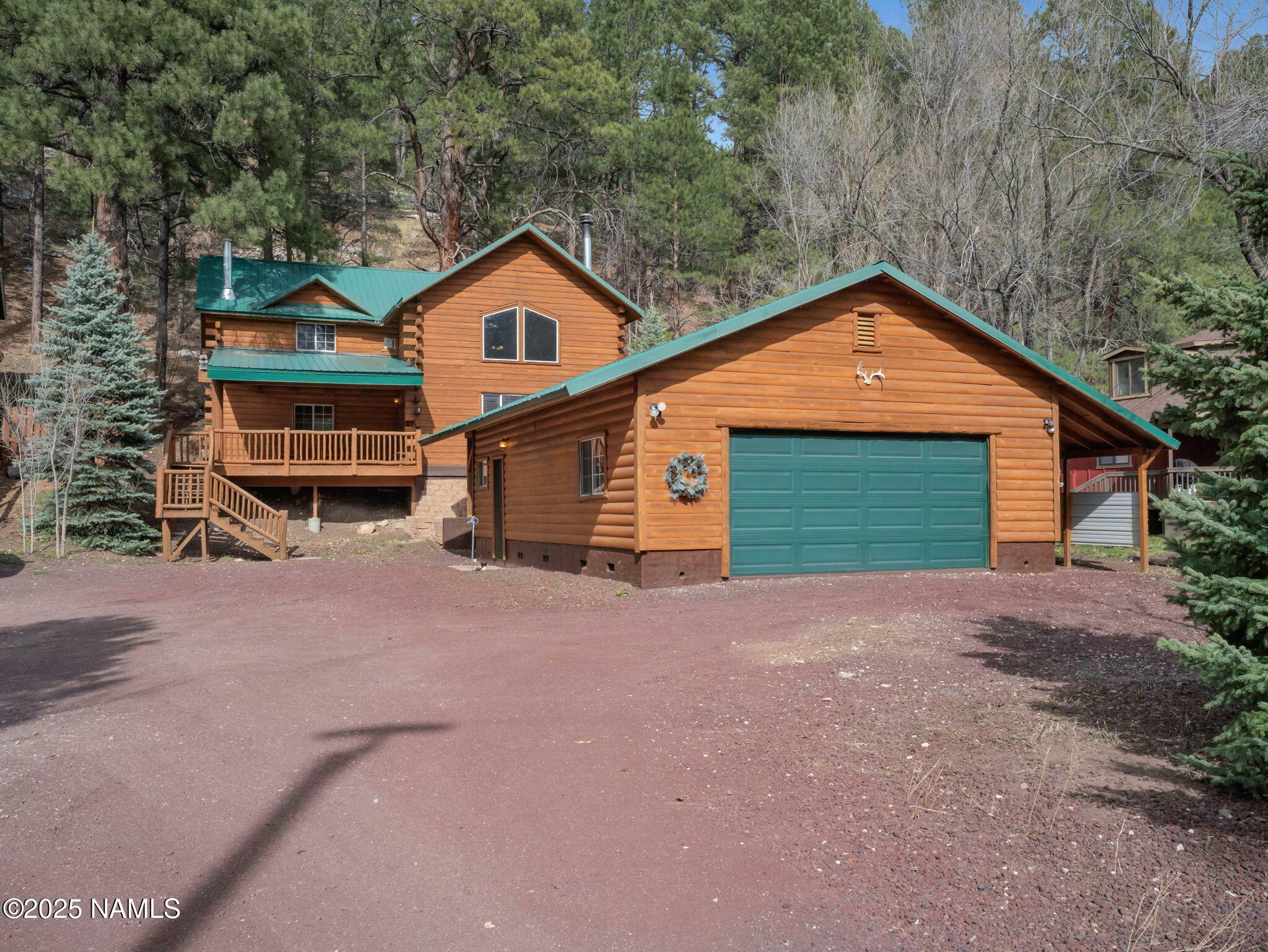 Property Photo: 3107 Round Rock Ovi AZ 86001